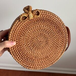 Round Woven Purse